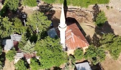 5 Asırlık Güzpınarı Camii, Adana’da Geçmişi Geleceğe Taşıyor