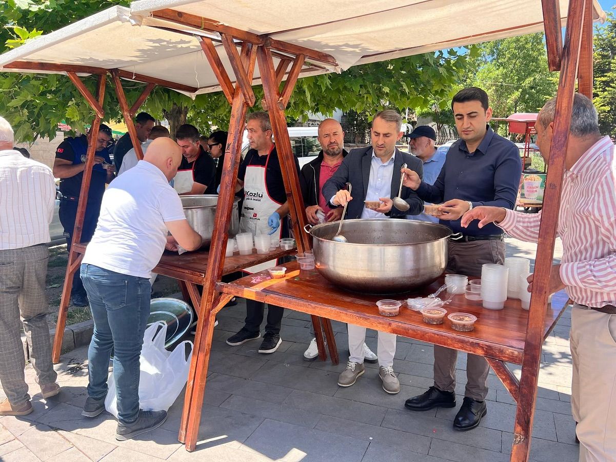 Şebinkarahisar Aşure İkramı1