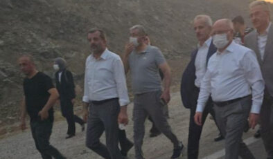 Abdulkadir Uraloğlu Bursa’da yangın bölgesine gitti