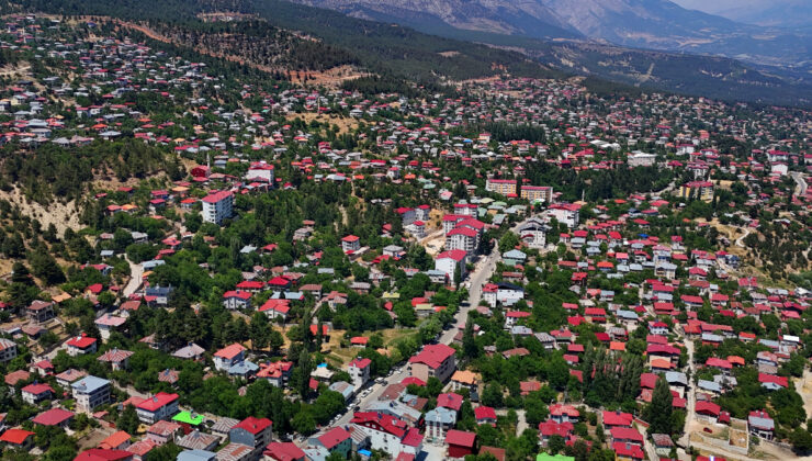 Adana’da 20 bin kişinin yaşadığı yayla, sıcak nedeniyle 450 bin nüfusa ulaştı