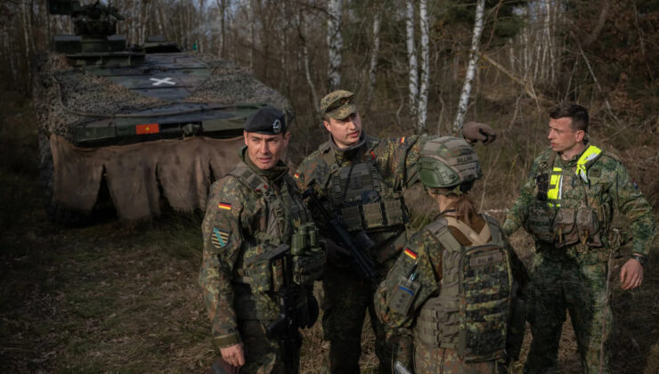 Almanya, 6 aylık gönüllü askerlik programı başlatmaya hazırlanıyor