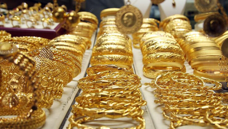 Altında düşüş sürüyor: Gram fiyatı 4 bin 393 liraya geriledi