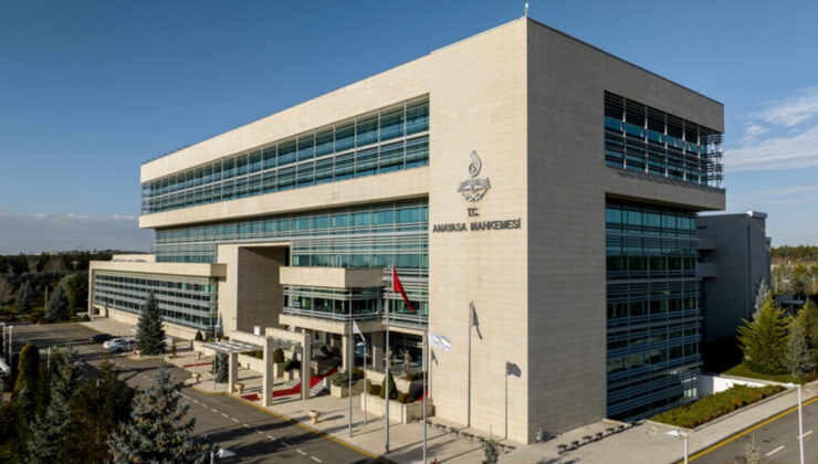 Anayasa Mahkemesi’nden arabulucu hatası sebebiyle mağdur olan işçiye tazminat kararı