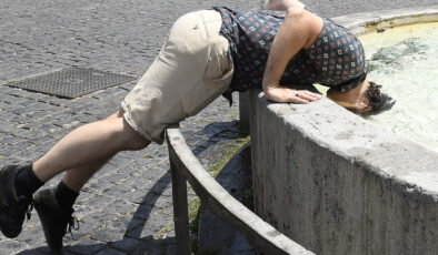 Avrupa’da sıcak rüzgarlar ölüm getiriyor: 2 bin 300 kişi hayatını kaybetti