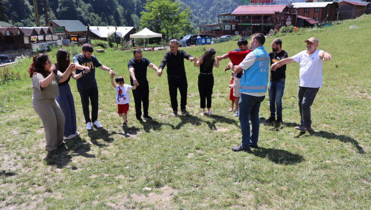 Ayder Yaylası’nda hem sağlık taraması hem horonla egzersiz