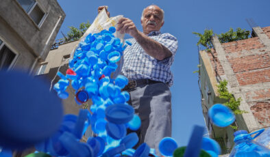 Bursa’da 3 yılda 2 milyon kapak toplayarak ihtiyaç sahiplerine destek oldu