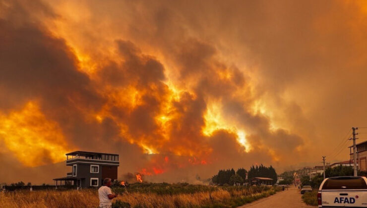 Çeşme’de yangın kontrol altına alındı