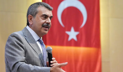 CHP ve FETÖ, Milli Eğitim Bakanı Yusuf Tekin’i neden hedef alıyor