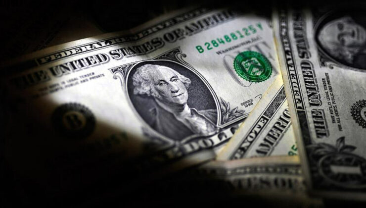 Dolarda son 50 yılın en büyük değer kaybı yaşandı