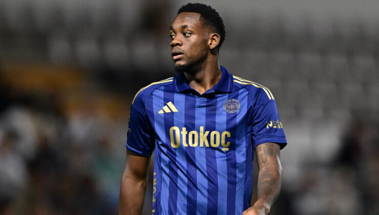 Fenerbahçe’nin yeni transferi Jhon Duran hazırlık maçında yıldızlaştı