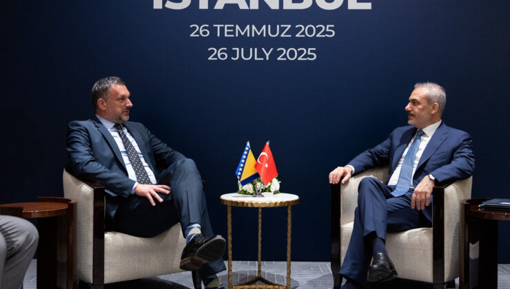 Hakan Fidan, Sırbistan ve Bosna Hersek Dışişleri Bakanları ile bir araya geldi