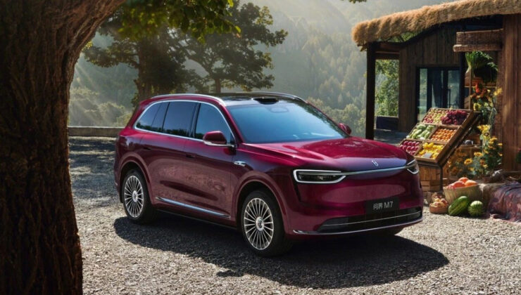 Huawei ve Seres’ten yeni otomobil: Aito M7