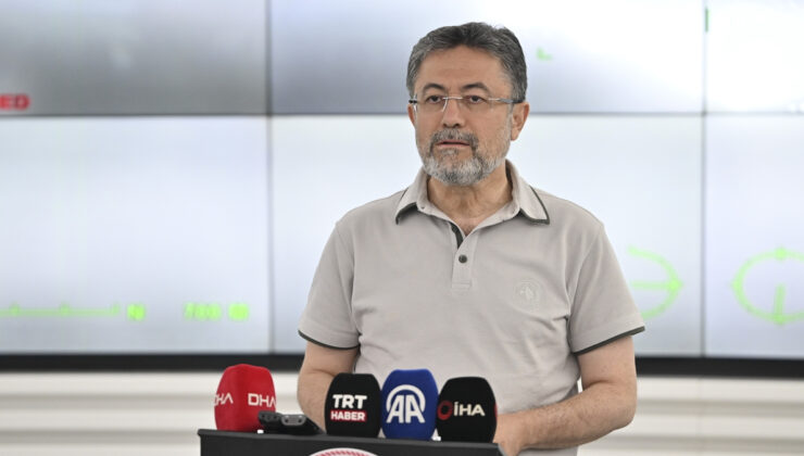 İbrahim Yumaklı: Sabahın ilk saatlerinden itibaren hava araçlarımız alevlerin üzerinde