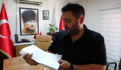 İstanbul’da çöpleri toplanmayan mahalleliden Üsküdar Belediyesi’ne tepki