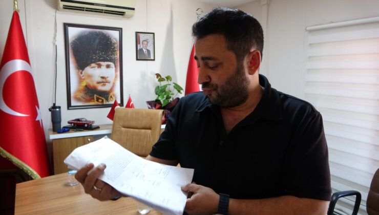 İstanbul’da çöpleri toplanmayan mahalleliden Üsküdar Belediyesi’ne tepki