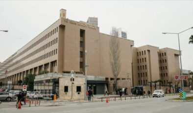 İzmir’deki yolsuzluk soruşturmasında yeni gelişme: Şüpheliler adliyeye sevk edildi