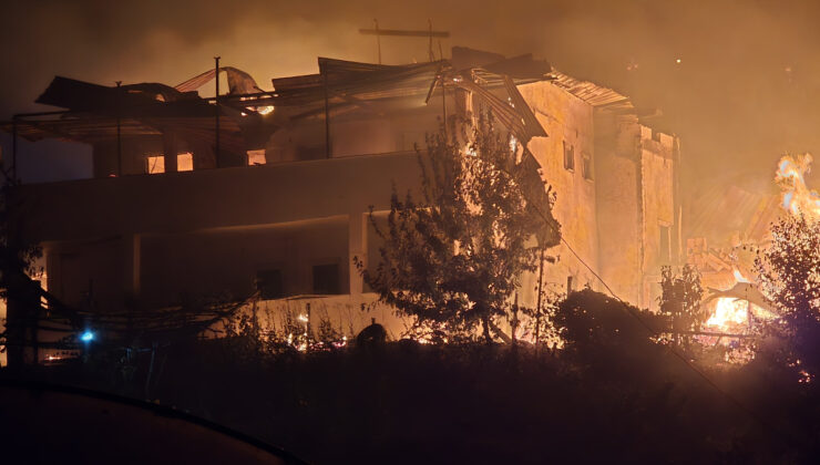 Karabük’teki orman yangınlarında 40 ev yandı, 527 hane boşaltıldı