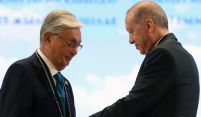 Kazakistan Cumhurbaşkanı Tokayev’den Cumhurbaşkanı Erdoğan’a övgü