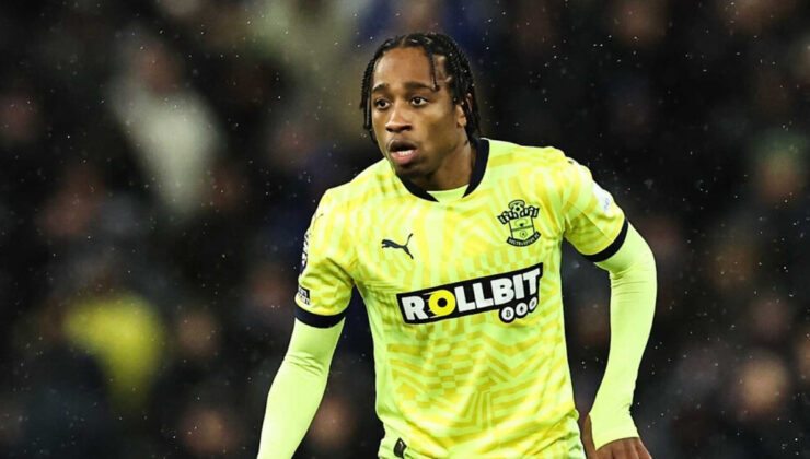 Kyle Walker-Peters’ın İstanbul’a gelişi ertelendi