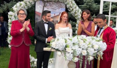 Meral Akşener yeni imajıyla görüntülendi