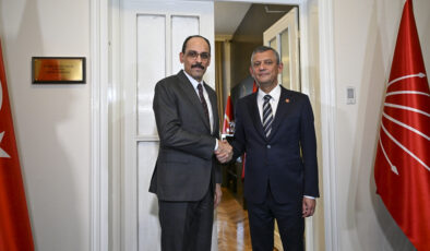 MİT Başkanı İbrahim Kalın, CHP lideri Özgür Özel ile görüştü