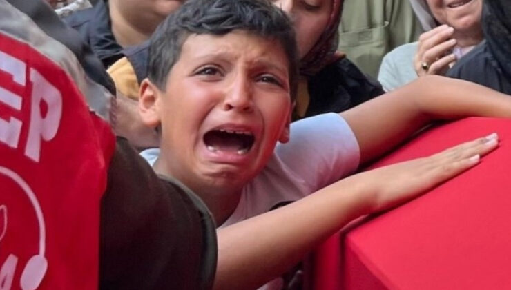 Eskişehir Şehidini Uğurladı: Yürek Burkan Veda!