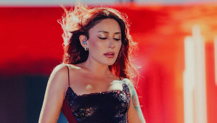 Şarkıcı Melek Mosso ev kazası geçirdi: ‘Bana dua edin’