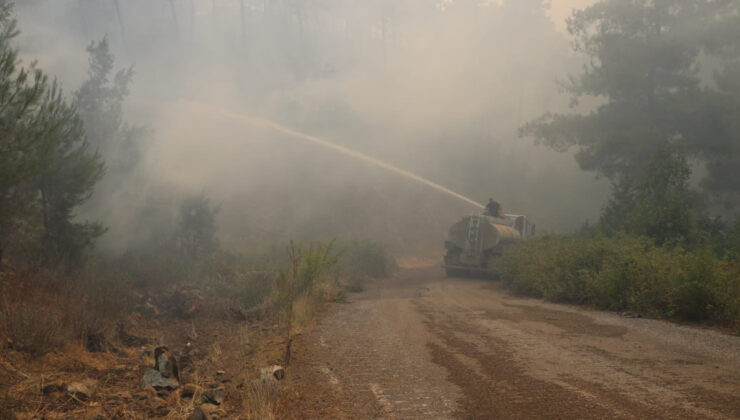 Suriye Lazkiye’de orman yangınları kontrol altına alınmaya başladı