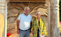 Takipçilerini duygulandırdı! Safiye Soyman oğlunun 1. ölüm yıl dönümünde paylaşım yaptı