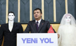 TBMM’de ilginç eylem: Mahmut Arıkan kürsüye gelin ve damat mankeniyle çıktı