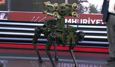 Türkiye’nin ilk füze atan robot köpeği KOZ, tv100’de tanıtıldı