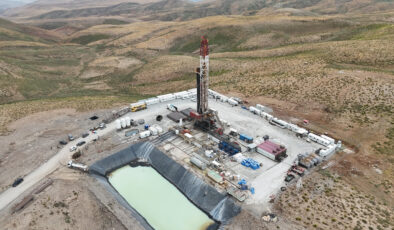 Van’ın Kato Dağı’nda petrol heyecanı: 2 bin 800 metreye inildi