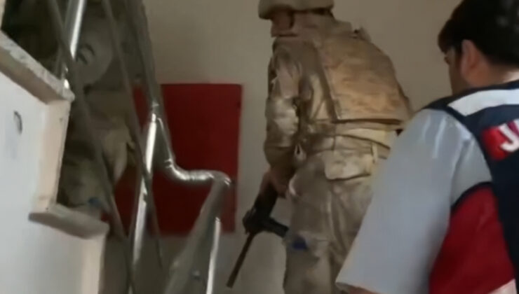 29 ilde FETÖ operasyonu: 49 şüpheli yakalandı