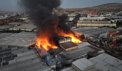 Gaziantep OSB’de Geri Dönüşüm Tesisi Yangını