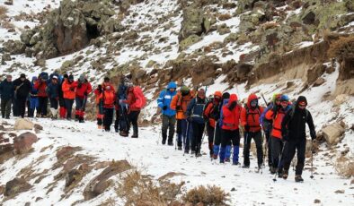 Giresunlu Dağcılar Ağrı Dağı’na Tırmandı
