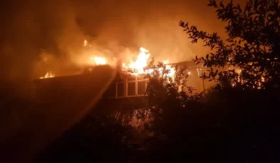 Şebinkarahisar’da Gece Korkutan Yangın