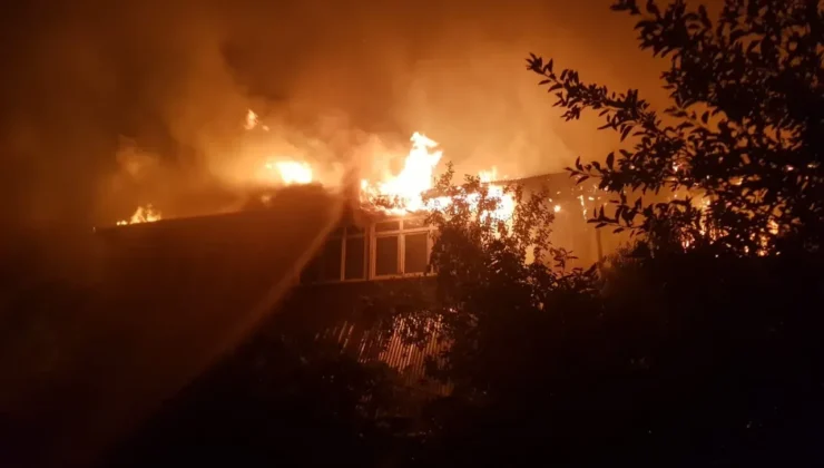 Şebinkarahisar’da Gece Korkutan Yangın