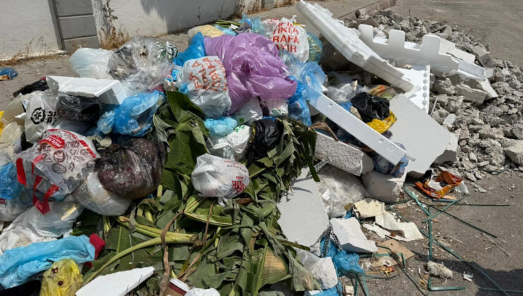 Adana’da çöp ve moloz dağları: Vatandaş isyan etti