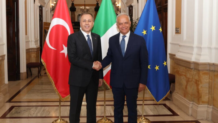 Ali Yerlikaya, İtalya mevkidaşı Pıantedosı ile bir araya geldi