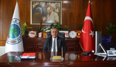 Ardahan Göle Belediye Başkanı Gökhan Budak, CHP’den istifa etti.