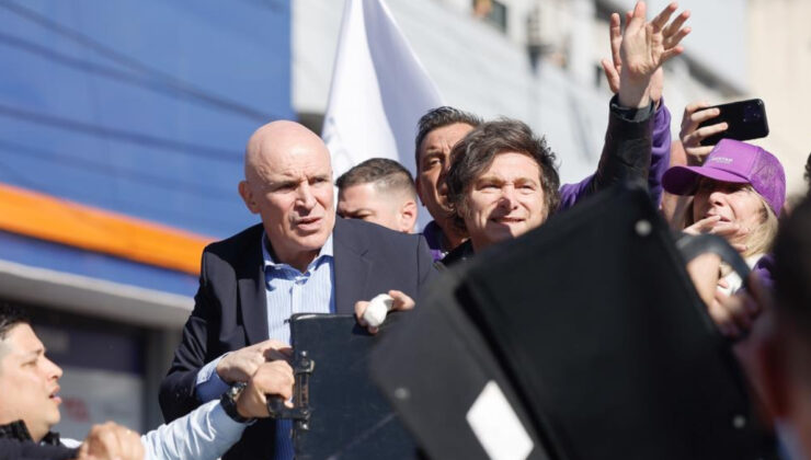 Arjantin Devlet Başkanı Milei’ye taşlı saldırı