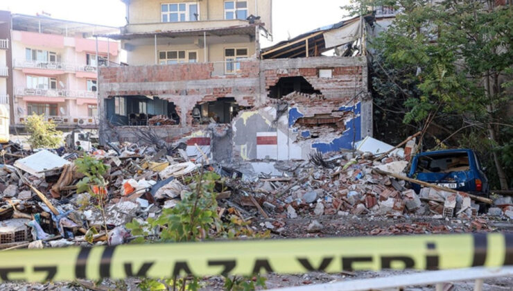 Balıkesir’deki 6,1 büyüklüğündeki depremin ardından, 786 artçı sarsıntı kaydedildi