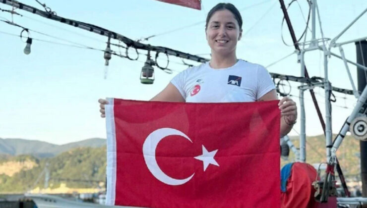 Bengisu Avcı “Okyanus Yedilisi” için kulaç atmaya başladı