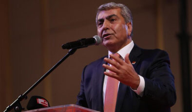 CHP’nin şaibeli kurultayıyla ilgili Cemal Canpolat’ın verdiği ifade partiyi karıştırdı