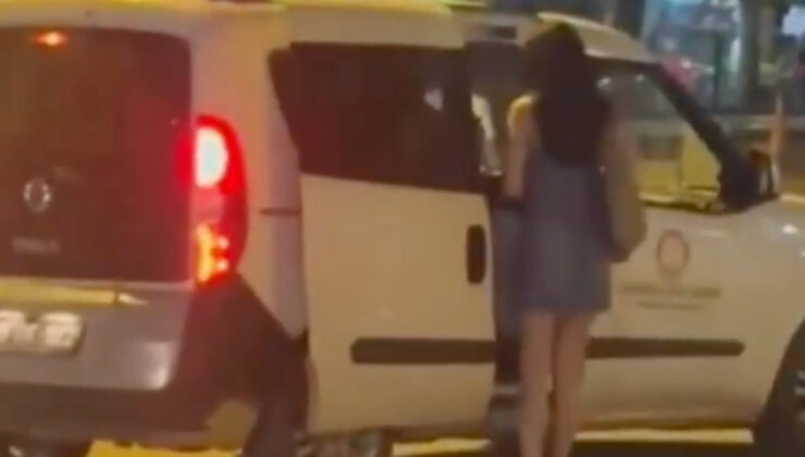 Çorum Valiliği’ne ait resmi plakalı araca, eskortlar binerken görüntülendi