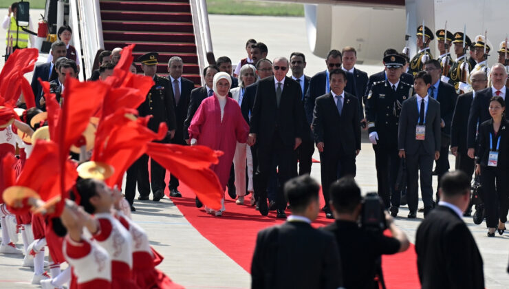 Cumhurbaşkanı Erdoğan, Çin’de: Törenle karşılandı