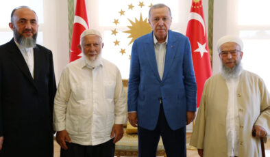 Cumhurbaşkanı Erdoğan, İsmailağa cemaatini kabul etti