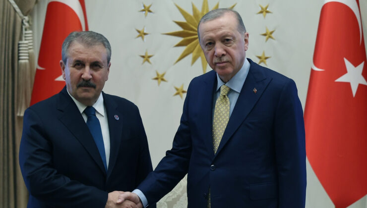Cumhurbaşkanı Erdoğan, Mustafa Destici’yi kabul etti