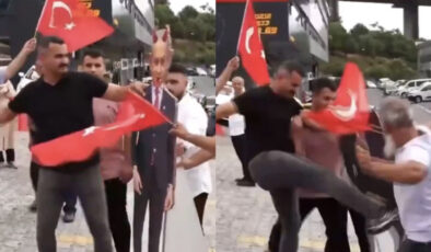 Galericilerden Gazze protestosu: Netanyahu’nun maketini dövdüler