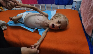 Gazze’de çocuklar açlıkla savaşıyor